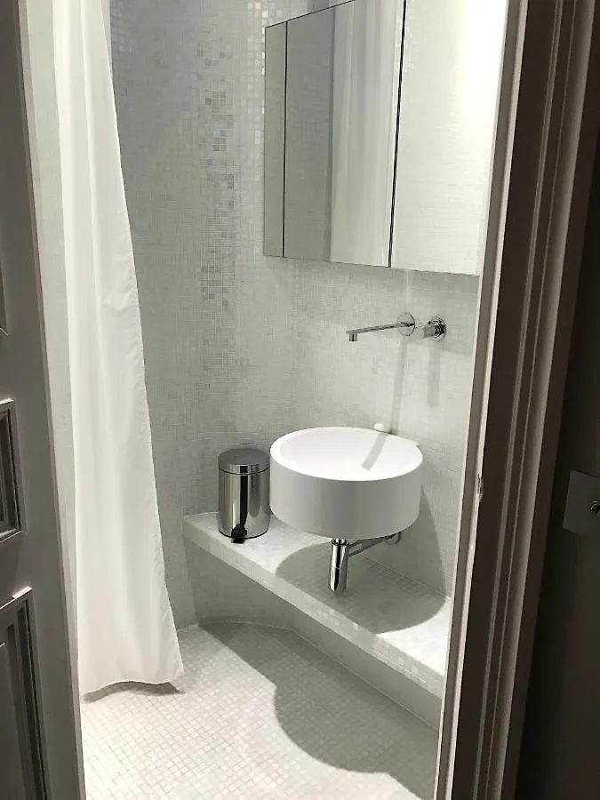 Outstanding 2 Bedrooms With A Terrific Eiffel Tower View Paris Apartment