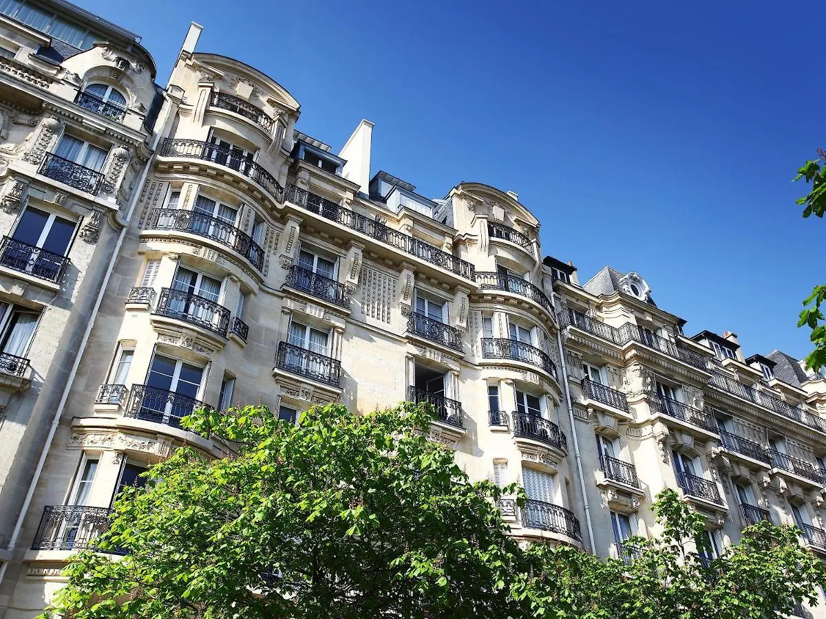 Outstanding 2 Bedrooms With A Terrific Eiffel Tower View Paris